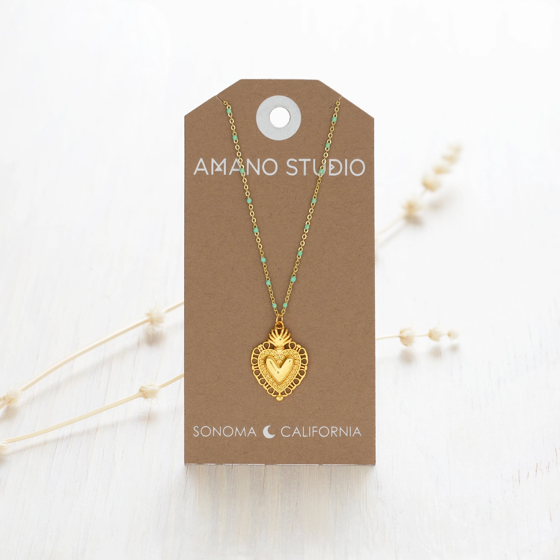 Love pendant clearance design