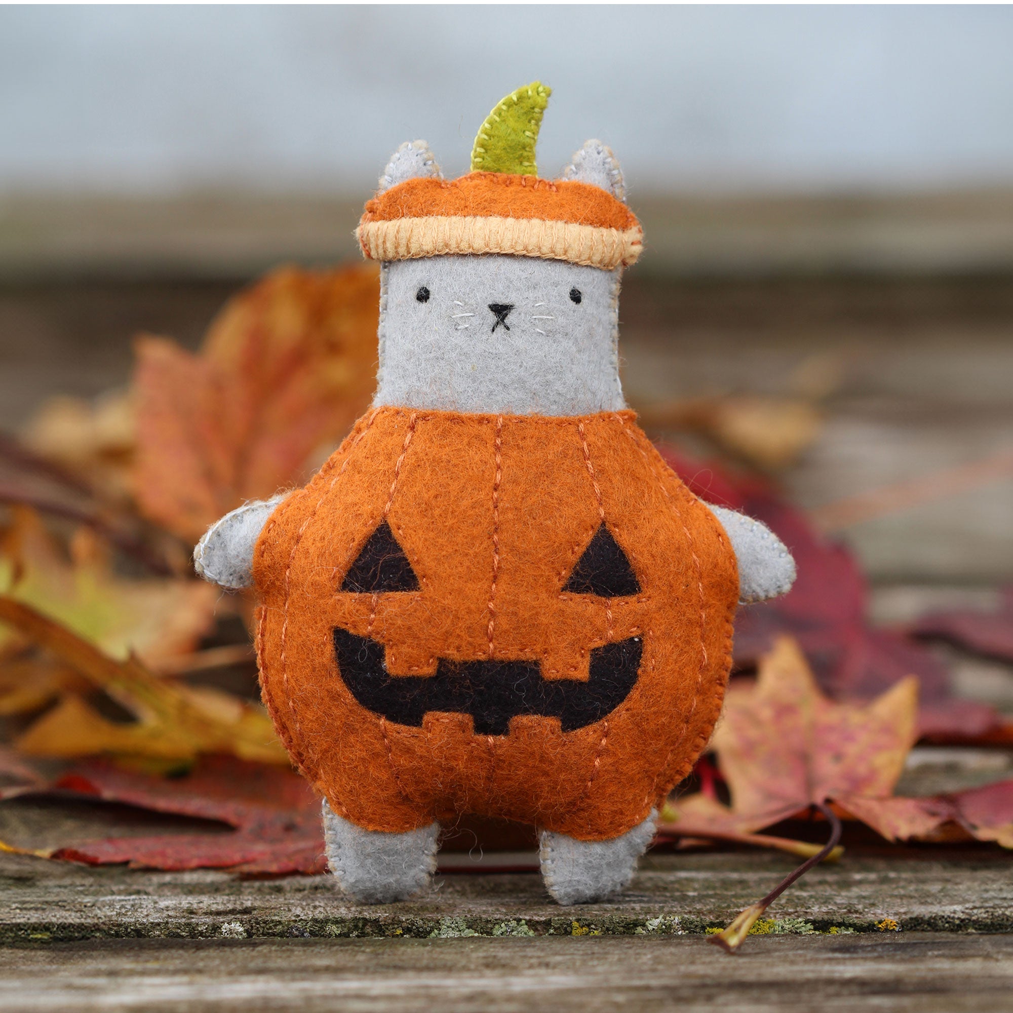 DIY Felt Halloween Cat Dolls with Michelle Galletta of Kiriki Press